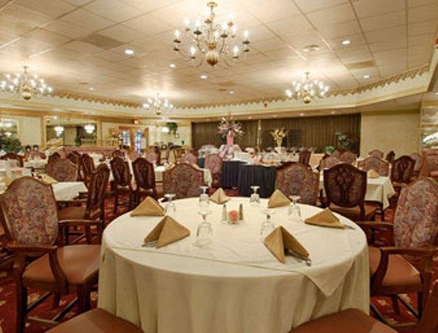 Ramada Conference Center 호텔 모건타운 레스토랑 사진